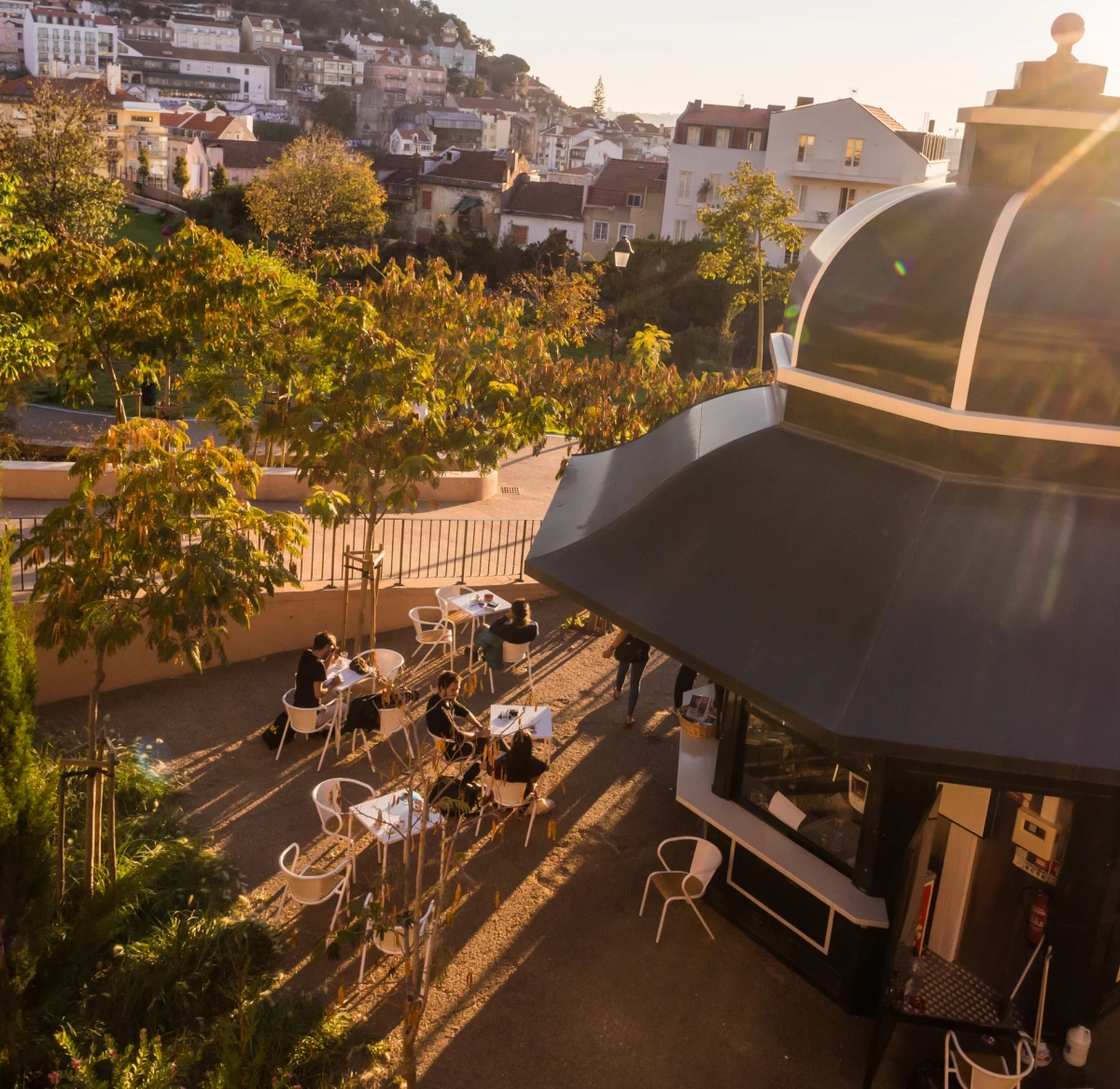 **um bairro vibrante** que oferece um estilo de vida equilibrado